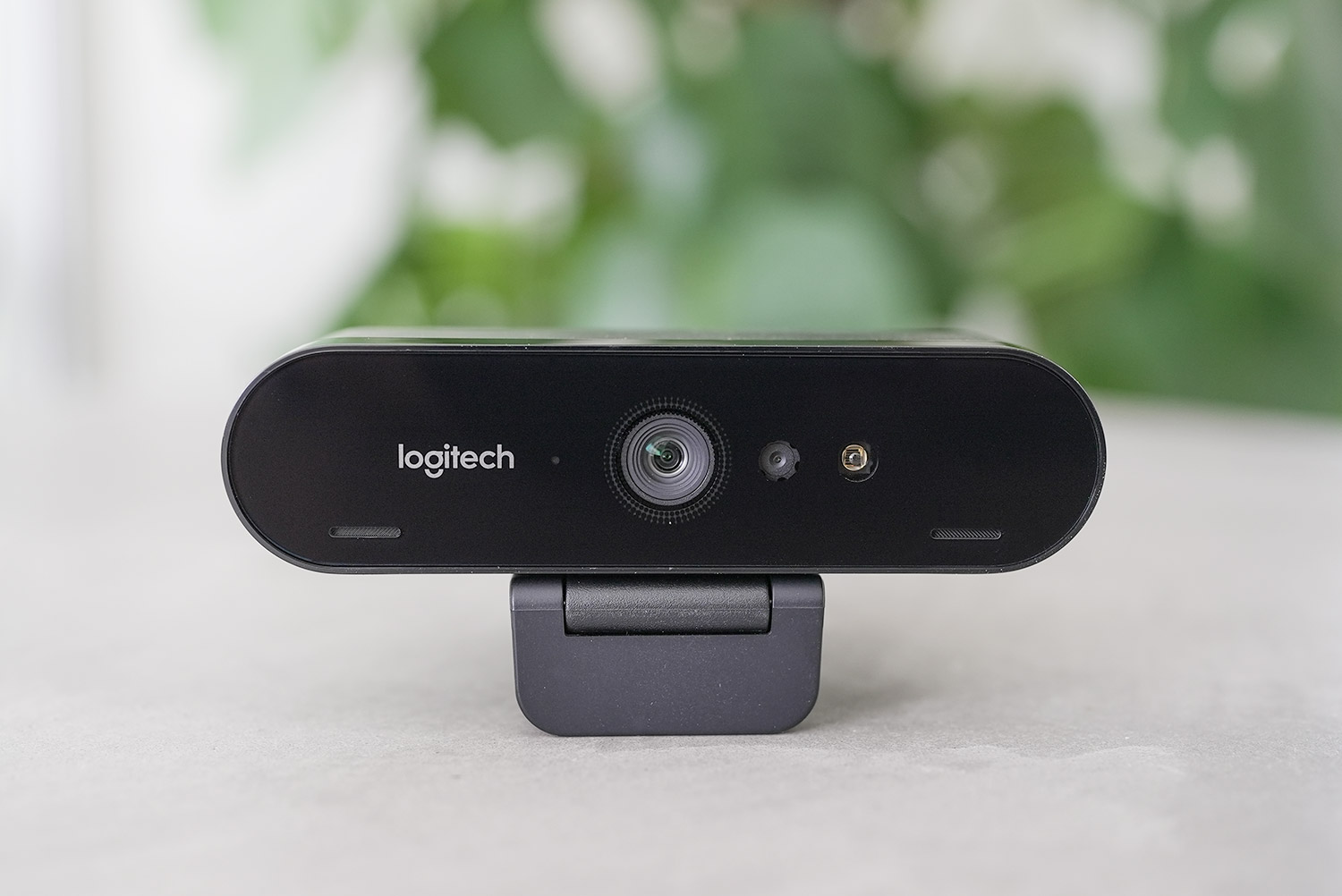レビュー】WEBカメラで最も良いデザイン『Logitech ロジテック BRIO 