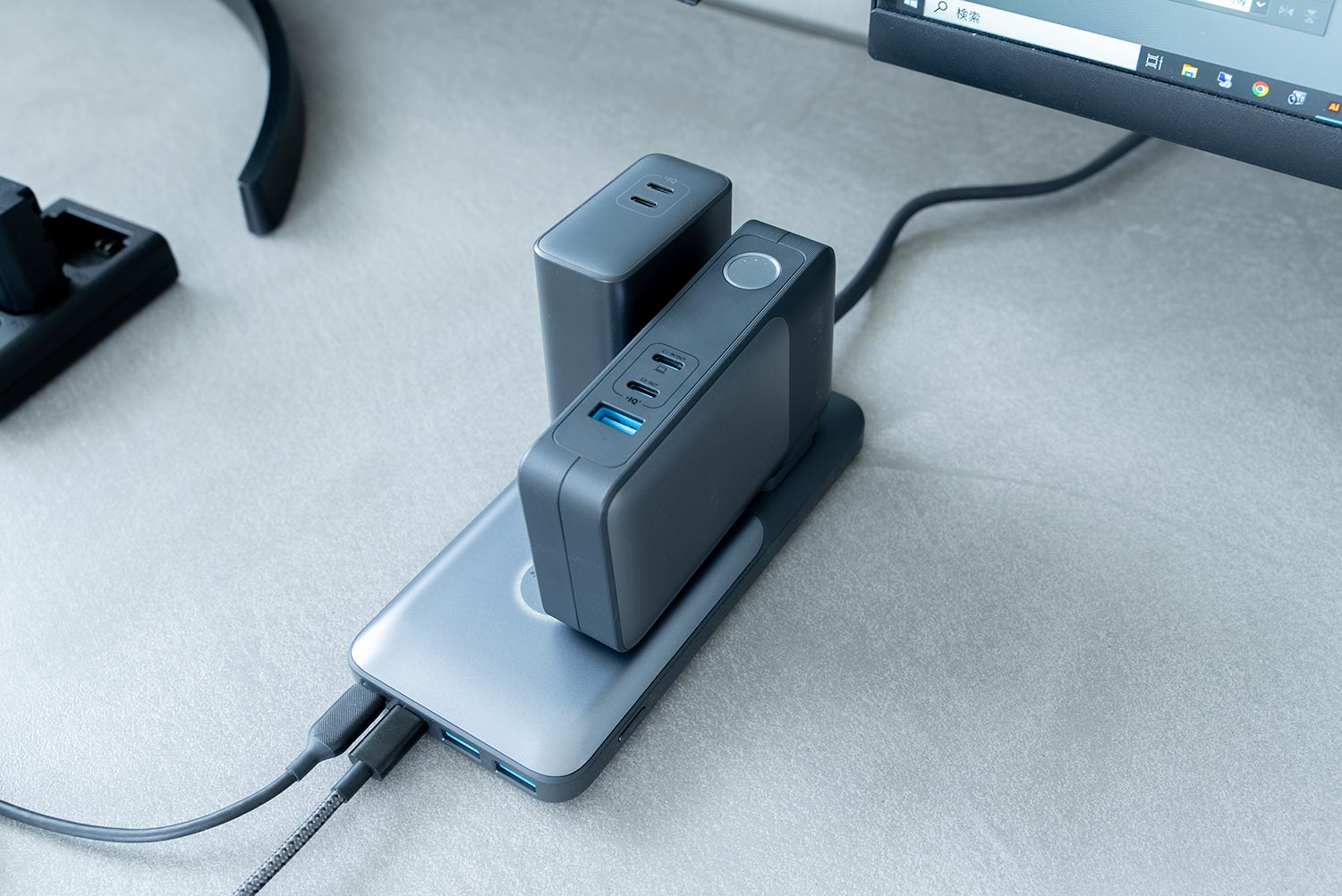 『Anker 727 Charging Station』使用イメージ