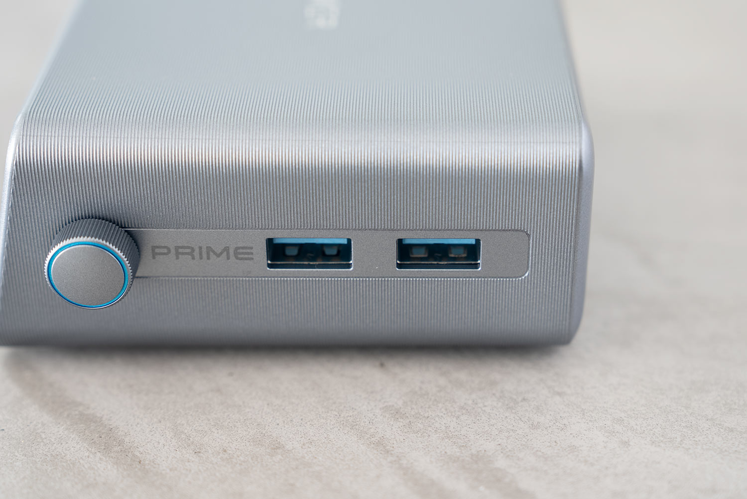 Anker Prime Charger (250W, 6 Ports, GaN)開封&外観レビュー　本体
