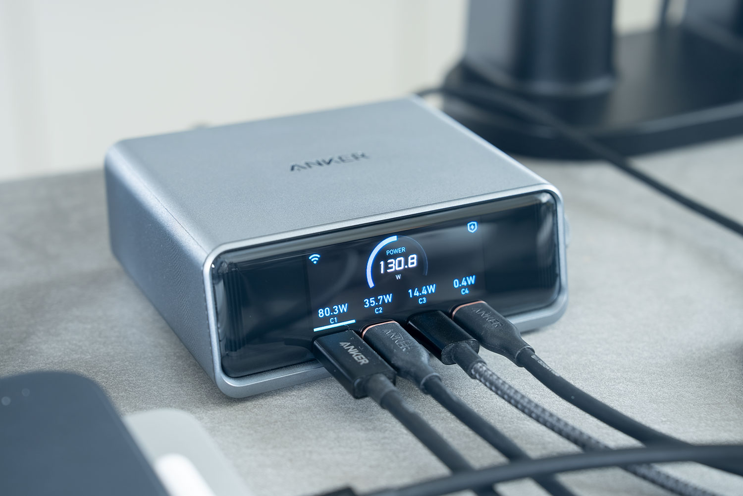 Anker Prime Charger (250W, 6 Ports, GaN)　