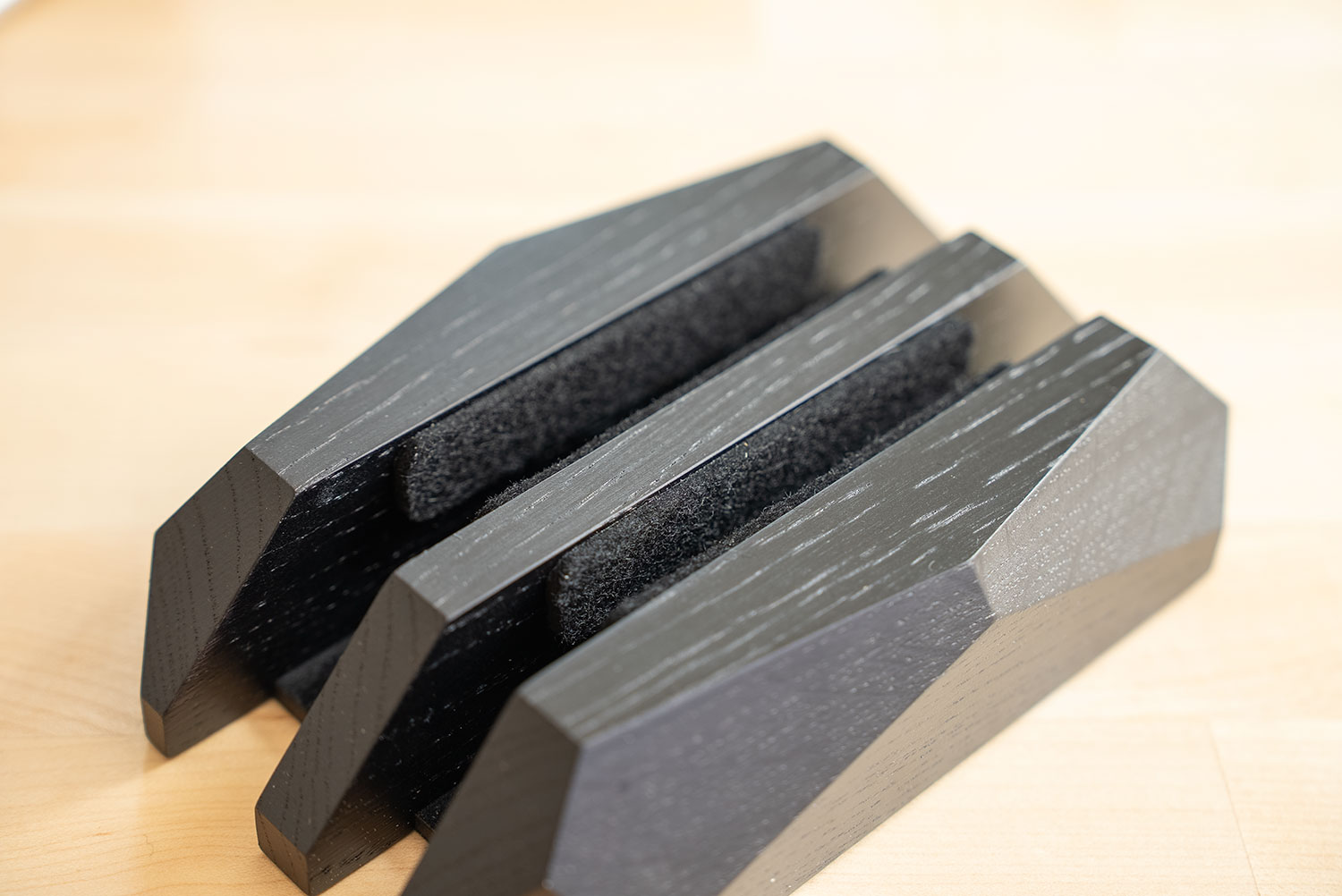 Oakywood（オーキーウッド）Dual Laptop Dock　フェルト