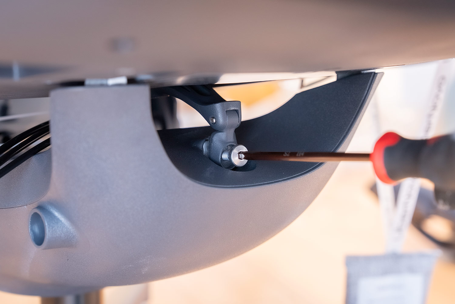 LiberNovo Omniを開封&組み立て