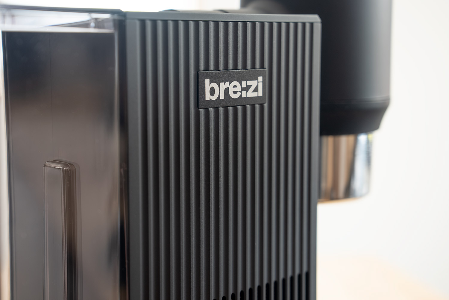 Brezi_側面パネル