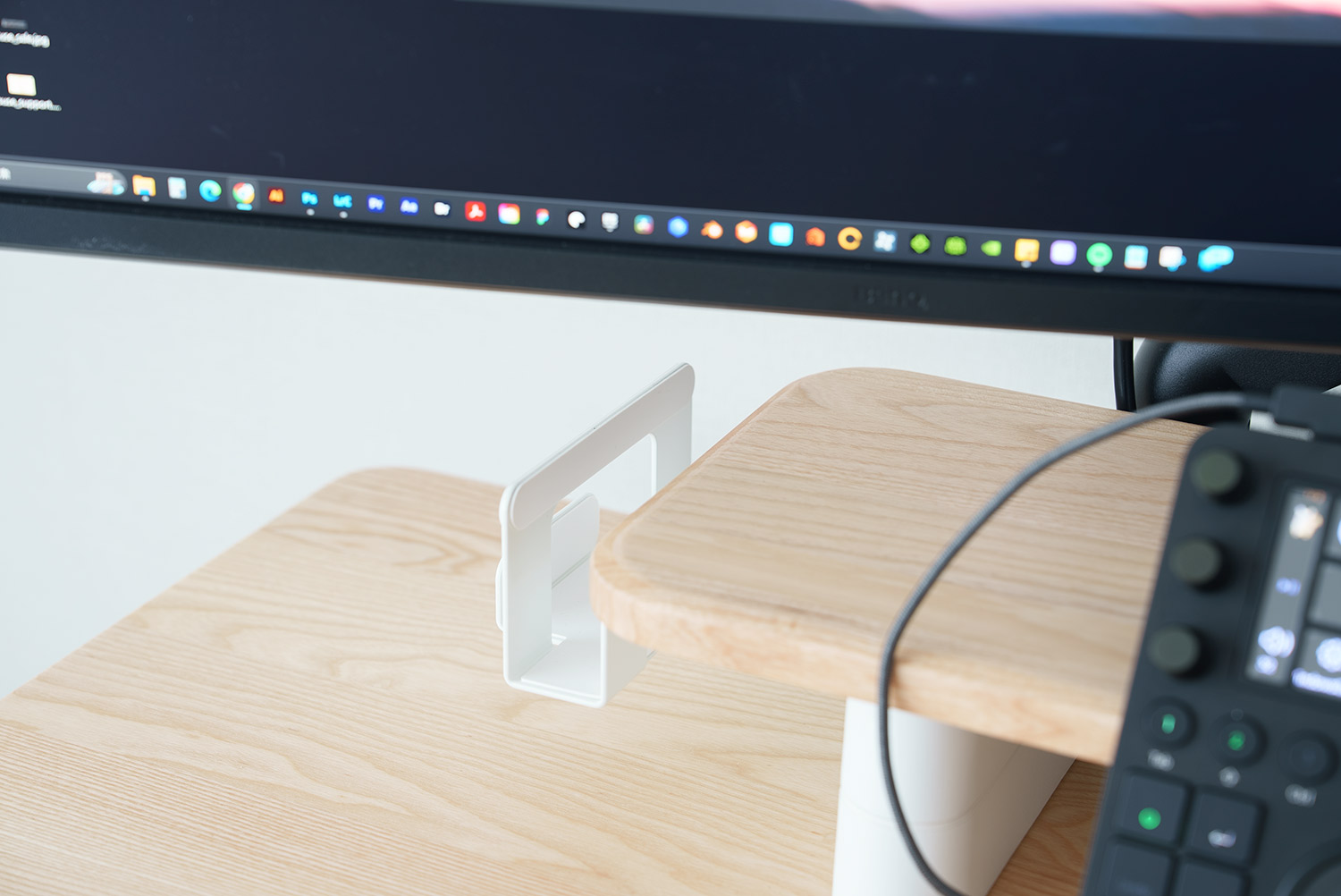 COFO Desk Studio_ノートPCラック